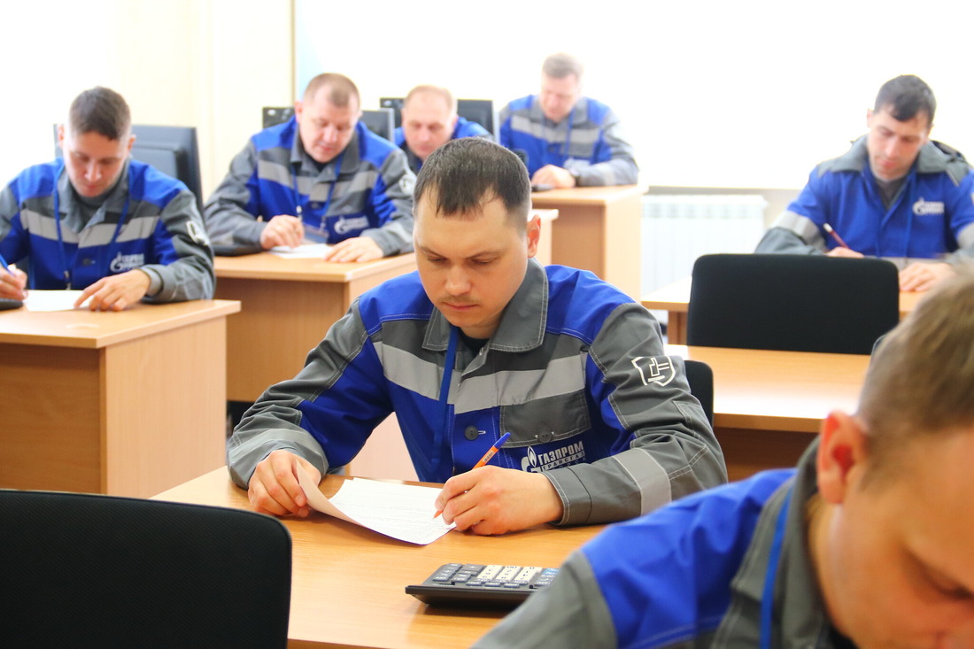 В «Газпром трансгаз Югорске» определили лучшего по профессии среди машинистов технологических компрессоров