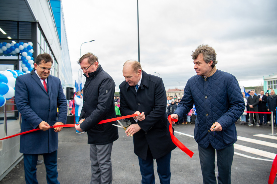 В городе Краснотурьинске Свердловской области открыт физкультурно-оздоровительный комплекс, построенный в рамках программы «Газпром — детям»