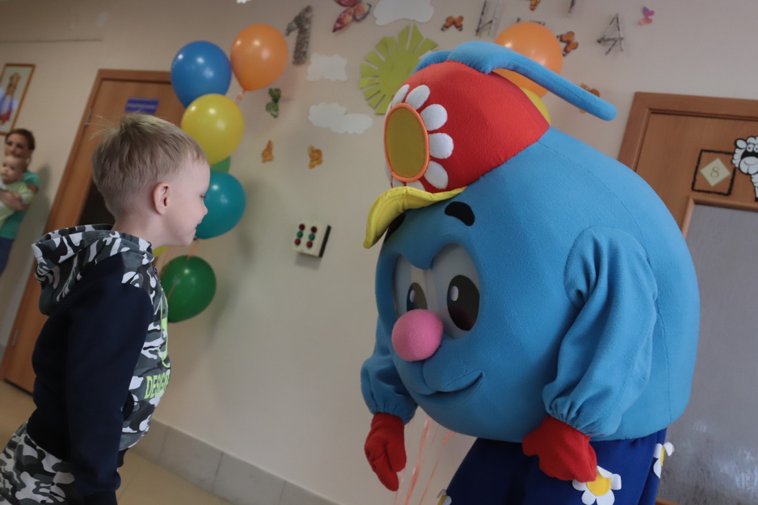 Сотрудники ООО «Газпром трансгаз Югорск» поздравили детей с международным праздником
