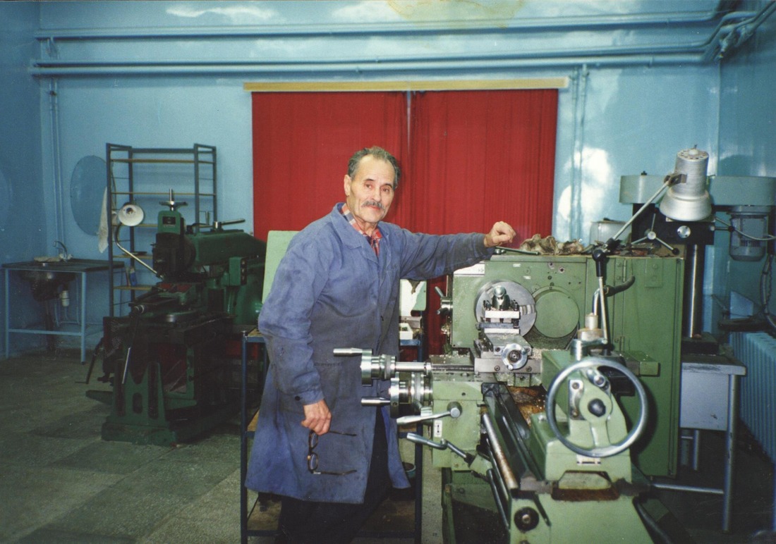 После войны М.Х. Часовников много лет работал слесарем и токарем