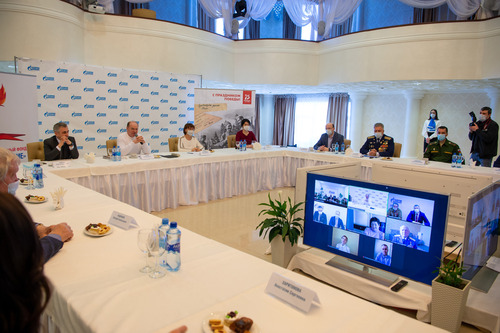 В «Газпром трансгаз Югорске» состоялся круглый стол на тему гражданско-патриотического воспитания
