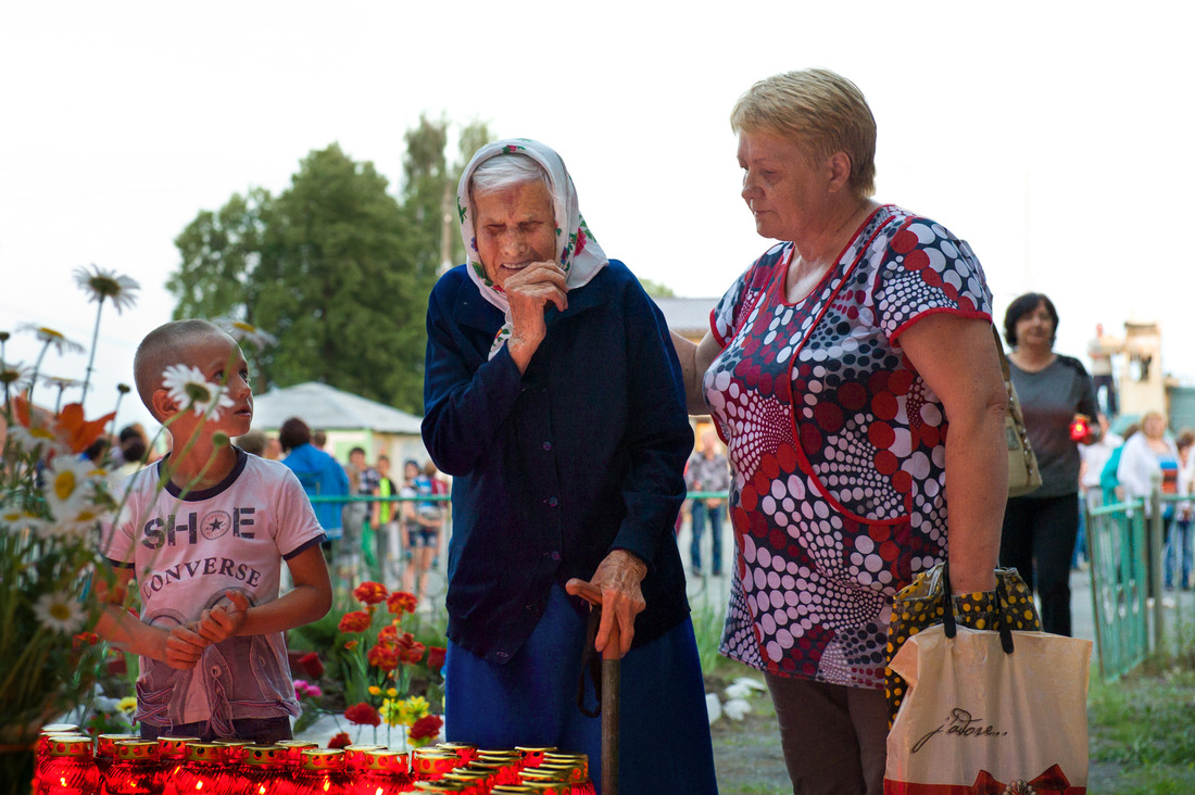 Возложение цветов