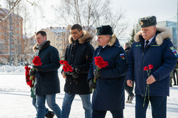 В Югорске прошла патриотическая акция "Достоинство! Сила! Отечество!"