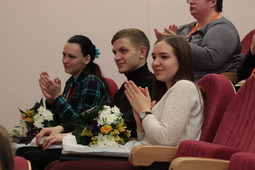 На церемонии награждения в городе Ханты-Мансийске