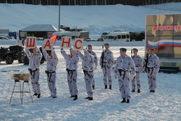 Показательные выступления военно-патриотического клуба «Шанс» (г. Ивдель)