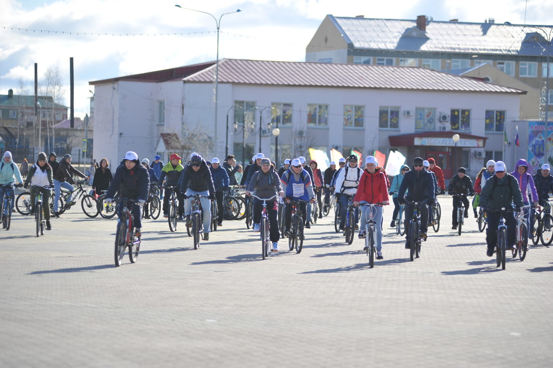 На один день газотранспортники отказались от использования личного автотранспорта в пользу велосипеда