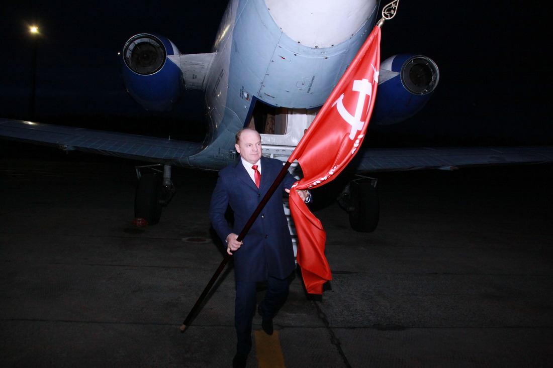 Знамя Победы доставлено в Югорск