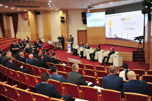 Участники круглого стола Комитета Государственной Думы РФ по энергетике