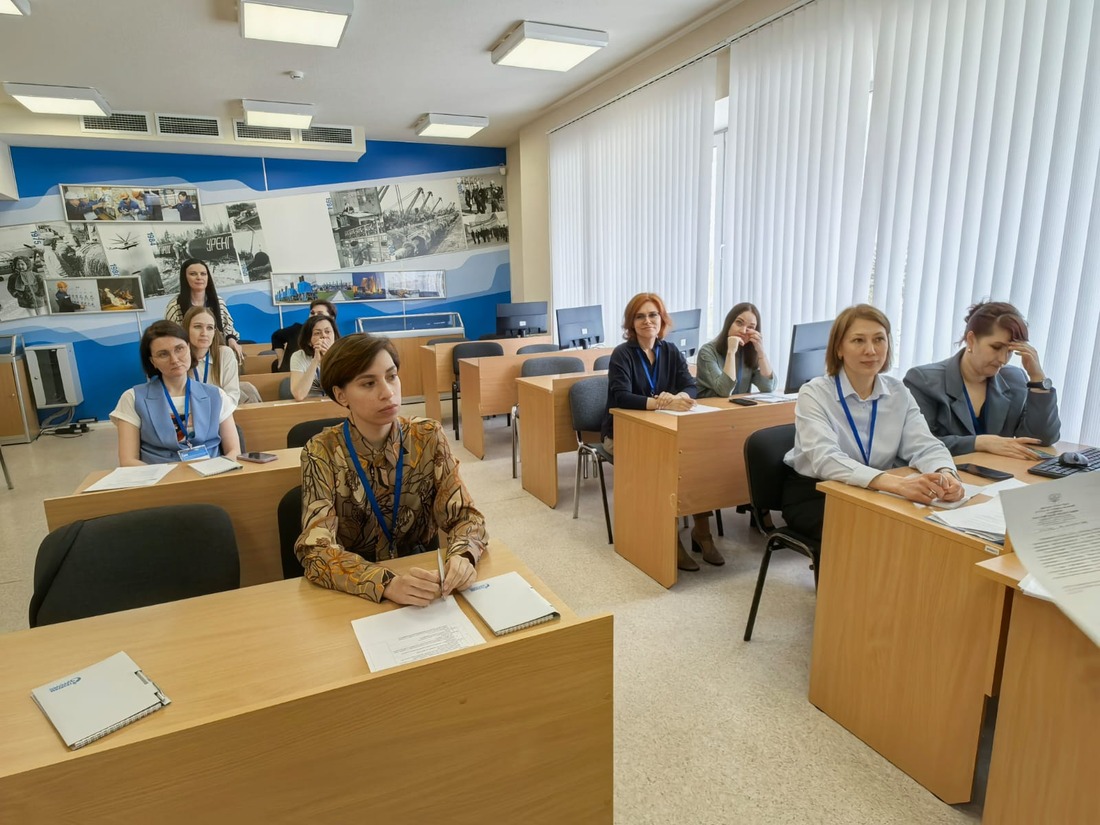 Знания локальных нормативных документов проверялись в ходе прохождения конкурсантками профессионального кейса и тестирования