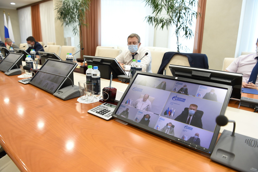 Заседание прошло в расширенном формате с участием всех руководителей структурных подразделений ООО "Газпром трансгаз Югорск"