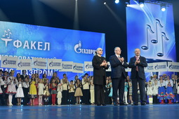 На церемонии открытия фестиваля "Факел" в Сочи